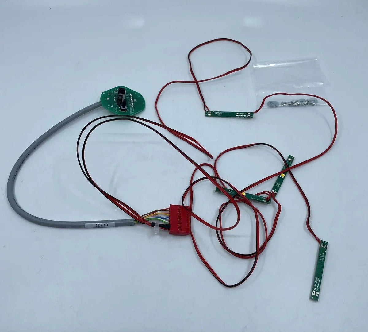 Truma Aventa infrared Receiver and Led Harness Red Connector ...