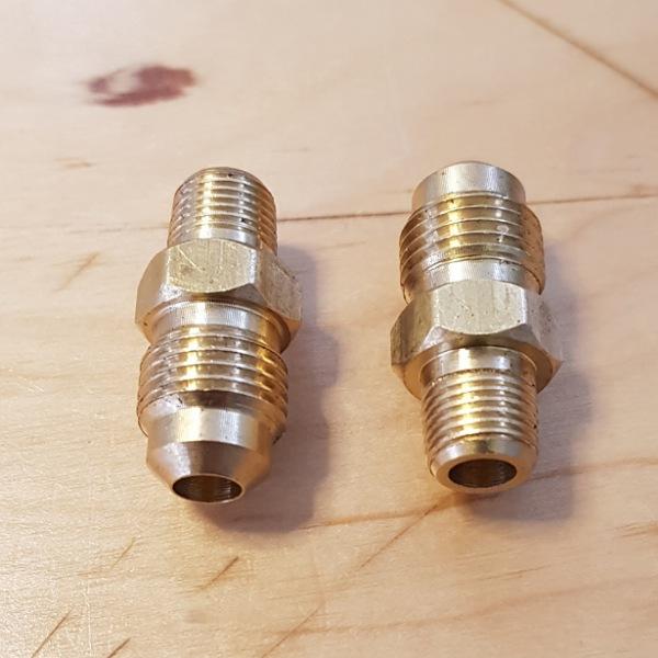 Brass Gas Fitting 5-16 Flare Union for 1-8 Taper Thread x 2 Brass