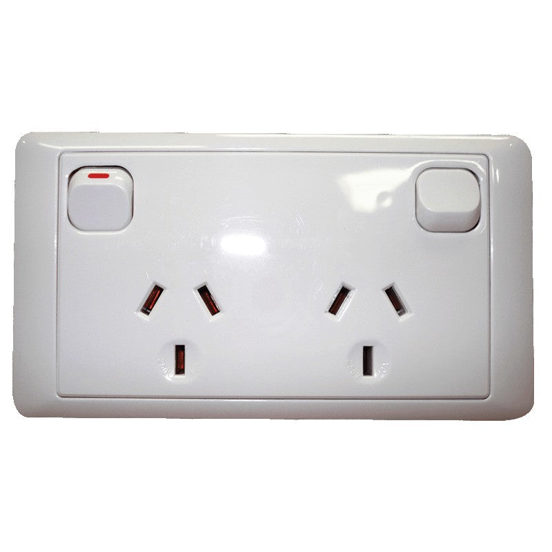 CMS DOUBLE WHITE 10AMP POWER OUTLET W-20AMP INSTALL COUPLERS for Caravan 240 electrics CMS